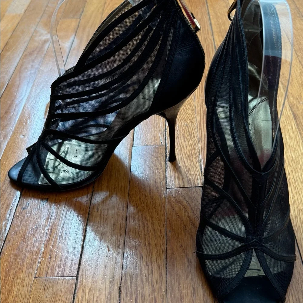 Ted Baker Taminaa Black Mesh open toe leather detailing high Heel pumps, size 7